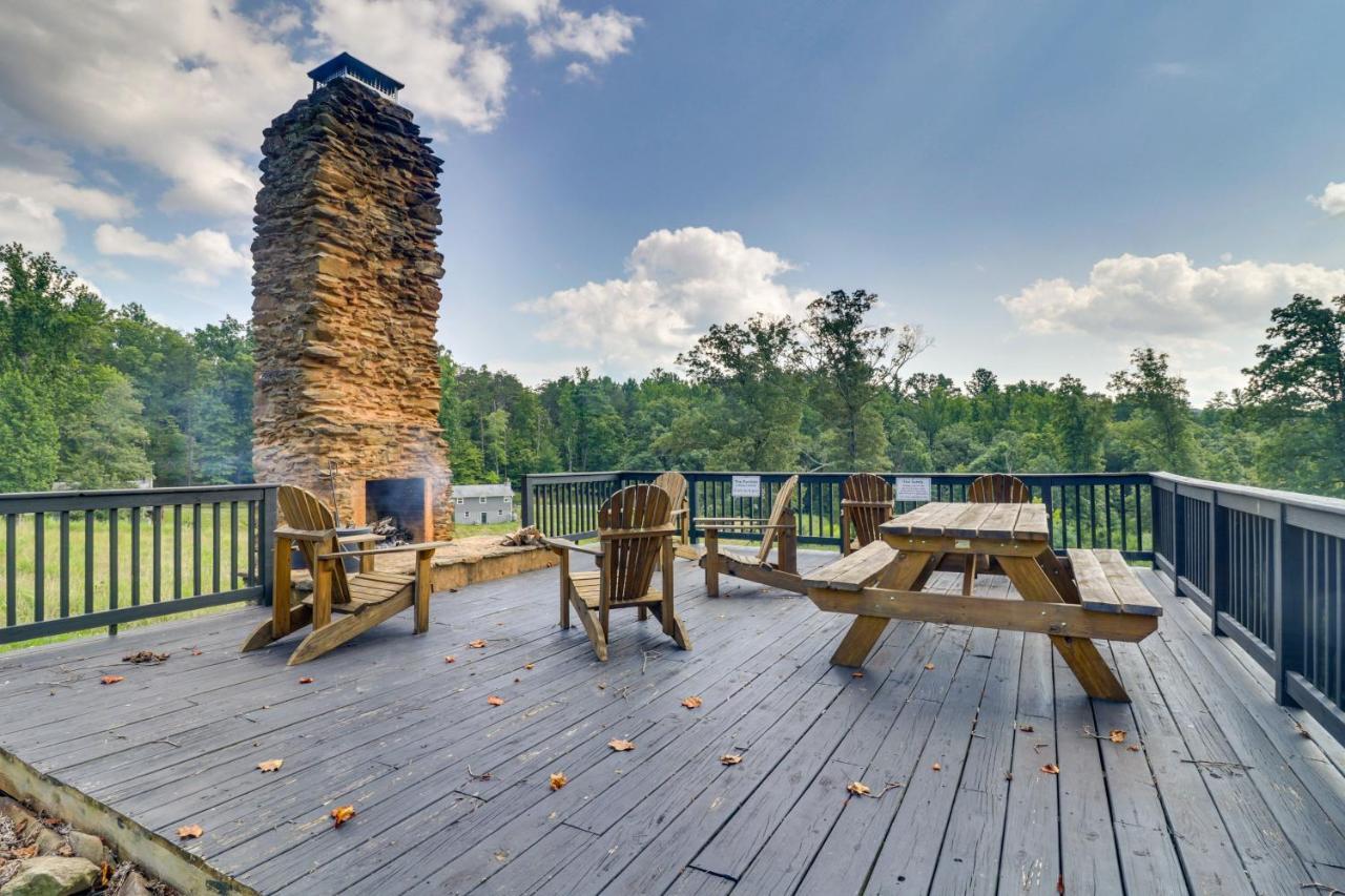Rustic Baileys Retreat Cabin Near Wineries! Crozet Eksteriør billede
