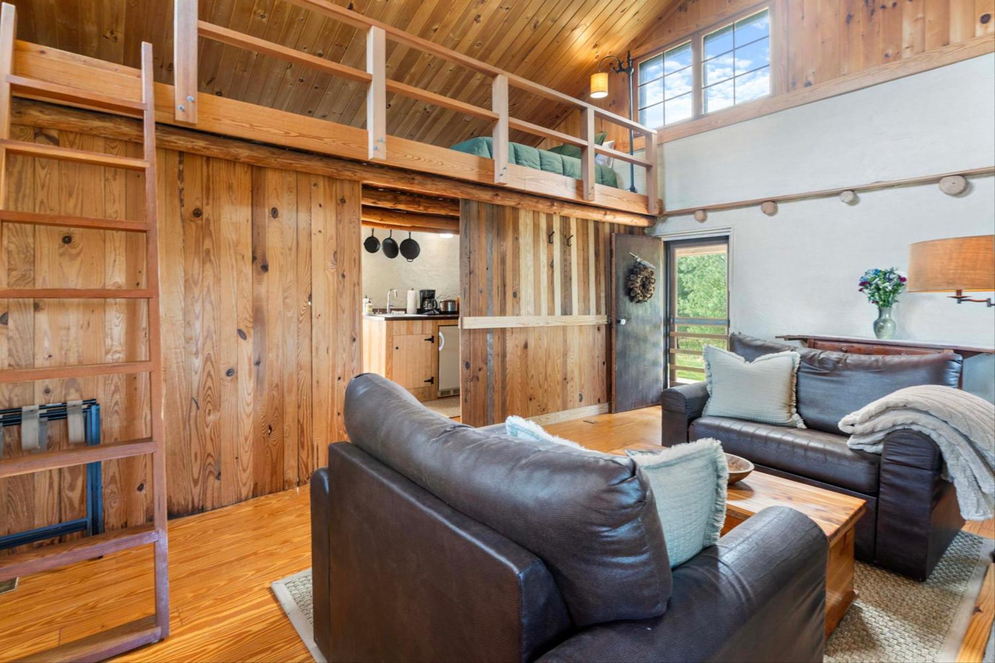 Rustic Baileys Retreat Cabin Near Wineries! Crozet Eksteriør billede
